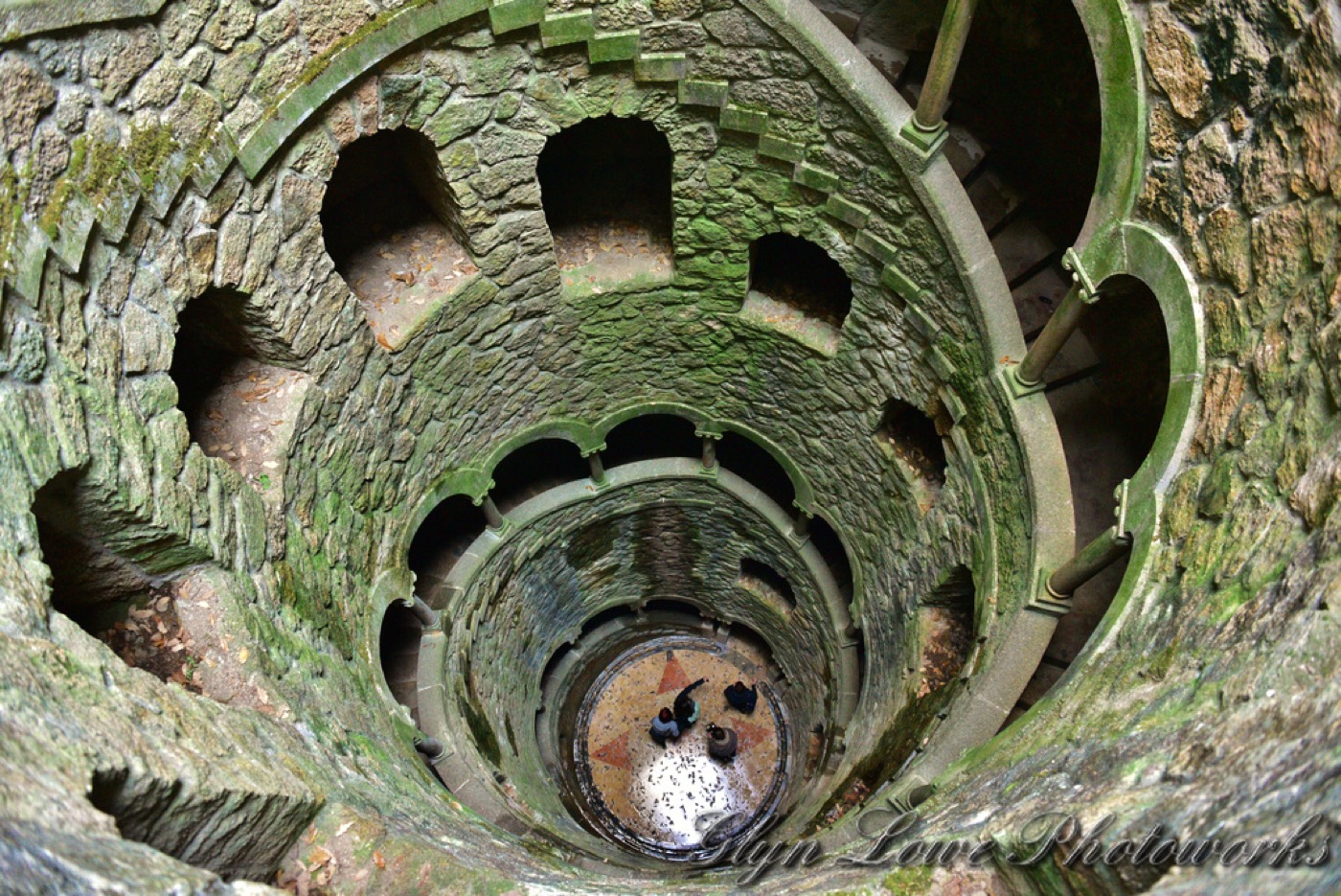 雷加莱拉庄园启蒙井 / Quinta da Regaleira Initiation Well